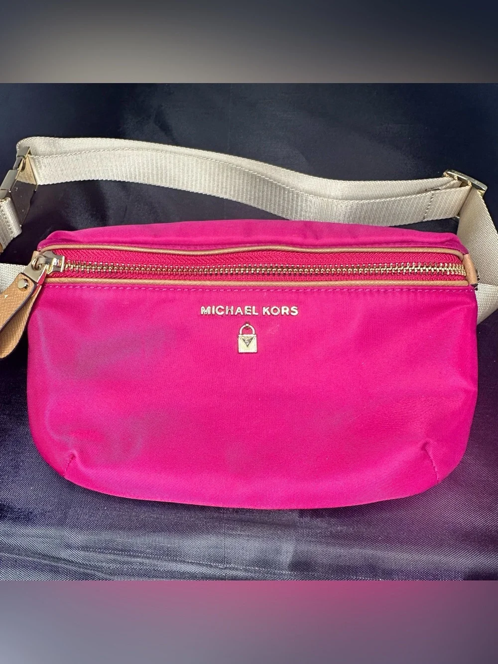 Michael Kors Hot Pink Nylon Belt Bag Fanny Pack Gold Hardware Adjustable Strap